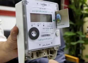 الحكومة ترفع أسعار الكهرباء للقطاع التجاري بنسبة تصل إلى 90% ضمن خطة إعادة هيكلة الدعم