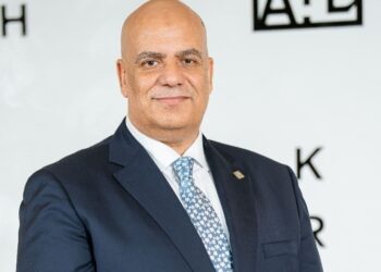 عبد الرحمن عجمي ضمن قائمة فوربس الشرق الأوسط 2026 لأبرز قادة العقار: قيادة استراتيجية تعزز نمو سكاي أبوظبي في مصر