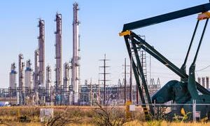 انكماش القطاع الخاص يتعمق.. ومؤشر PMI يسجل أدنى مستوى