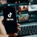 تيك توك وبلوسوم تطلقان النسخة الثانية من برنامج تمكين الشركات الناشئة المدعومة بالذكاء الاصطناعي