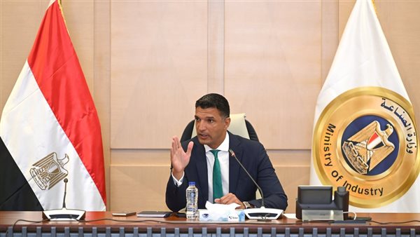 الحكومة تعيد تفعيل «تفضيل المنتج المصري» وتدرس إطلاق شهادة «قيمة» لدعم التصنيع المحلي