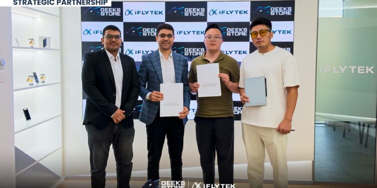 GEEKS STORE تطلق منتجات iFLYTEK في مصر بشراكة حصرية.. وAINOTE 2 يدخل موسوعة جينيس