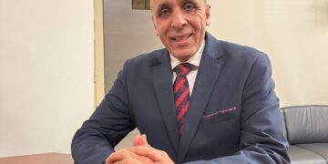 خبير اقتصادي يوضح أسباب تثبيت البنك المركزي المصري أسعار الفائدة عند 19% للإيداع و20% للإقراض