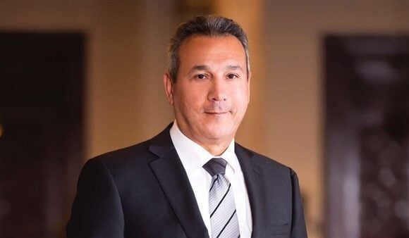 البنك الأهلي المصري يحذر من صفحات وإعلانات وهمية تستهدف بيانات العملاء