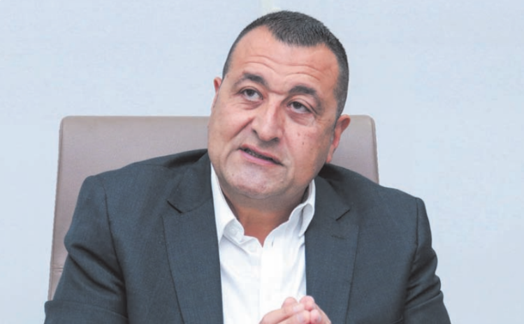 عمرو أبو العزم تمويلي