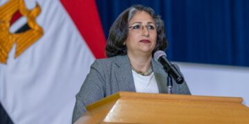 «التسوق السري».. كيف يختبر البنك المركزي تجربة عملاء البنوك؟